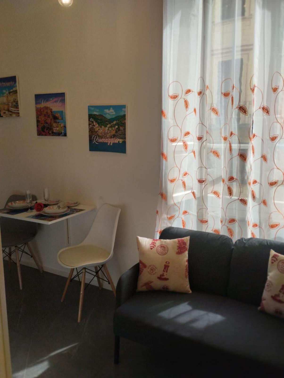 Casa Vacanze Buddy La Tua Base Per Visitare Il Mare Delle Cinque Terre Lejlighed La Spezia Eksteriør billede