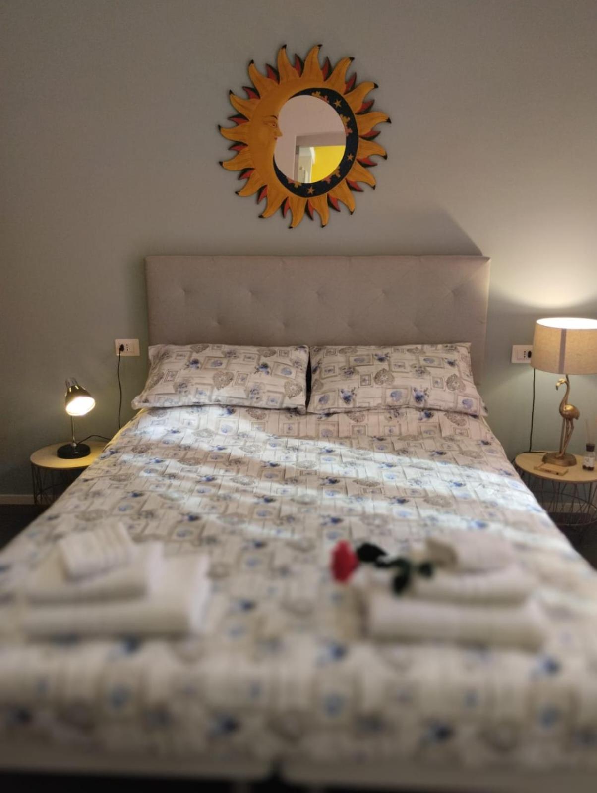 Casa Vacanze Buddy La Tua Base Per Visitare Il Mare Delle Cinque Terre Lejlighed La Spezia Eksteriør billede