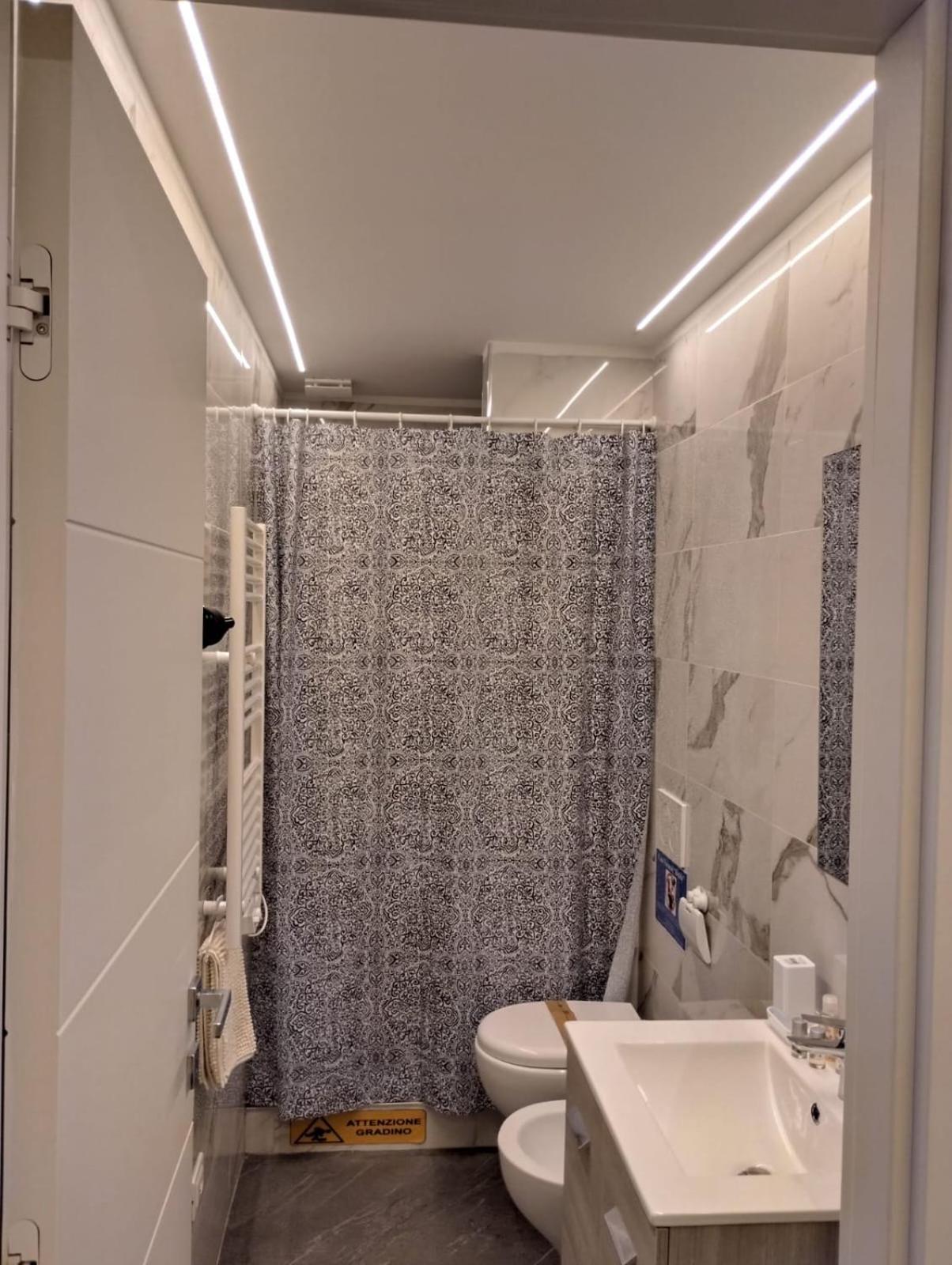 Casa Vacanze Buddy La Tua Base Per Visitare Il Mare Delle Cinque Terre Lejlighed La Spezia Eksteriør billede